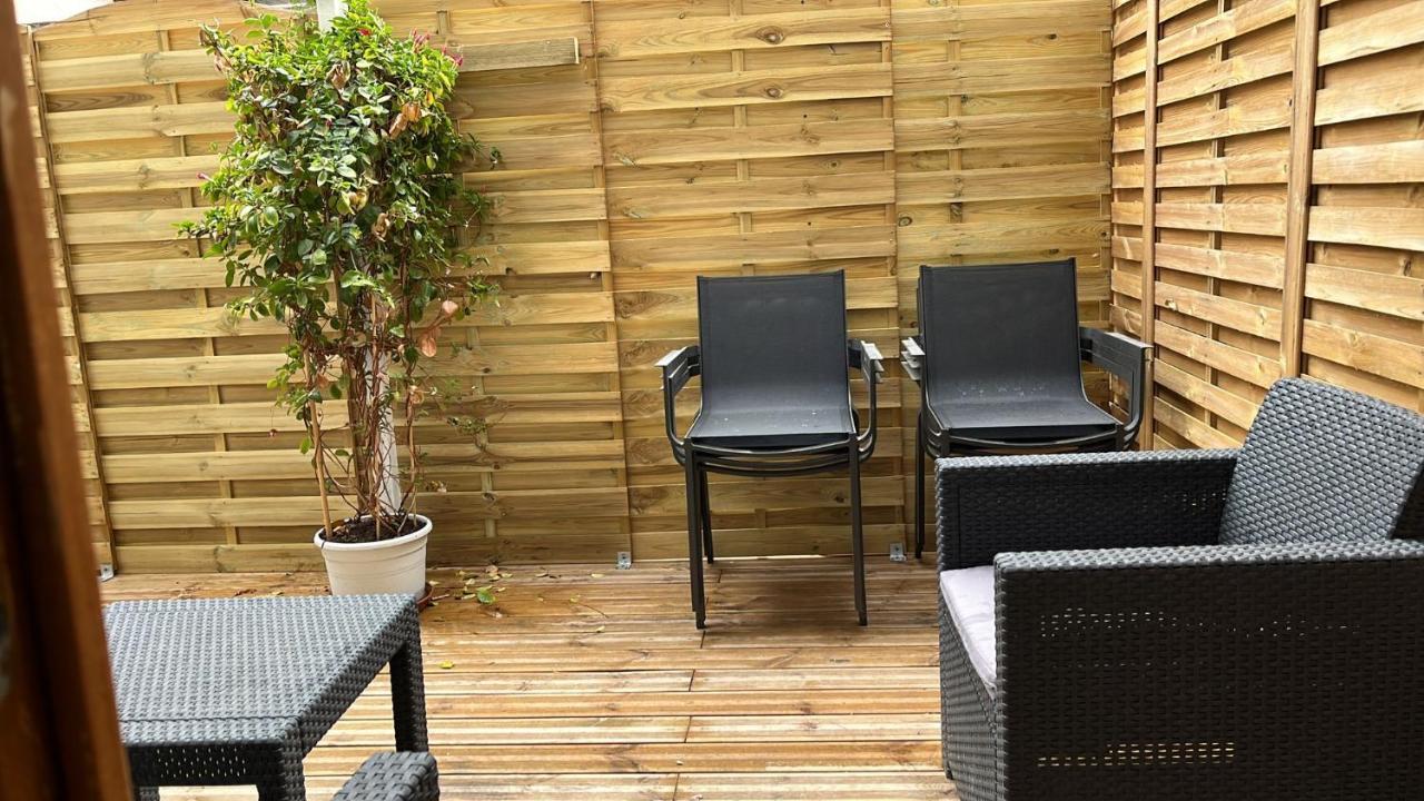 Studio Neuf Climatise Avec Terrasse #4 Toulon Buitenkant foto