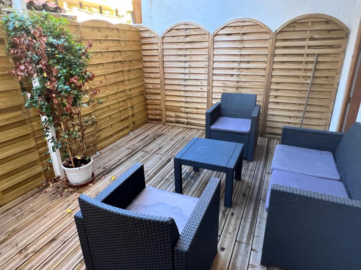 Studio Neuf Climatise Avec Terrasse #4 Toulon Buitenkant foto